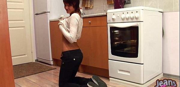  Emo tomboy teen taking off her skinny jeans